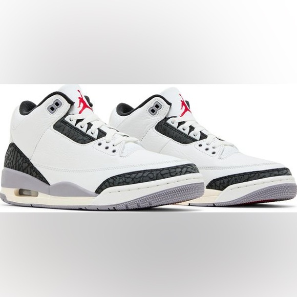 Air Jordan 3 "Cement Grey" sneakers - Picture 2 of 8